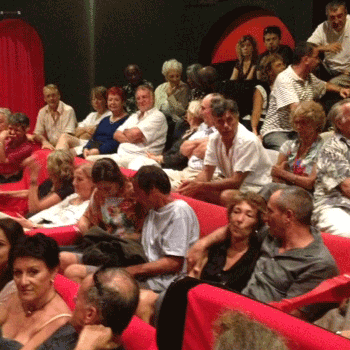 La troupe de théâtre "Les Apatrides" a donné une représentation en faveur du projet SNSM
